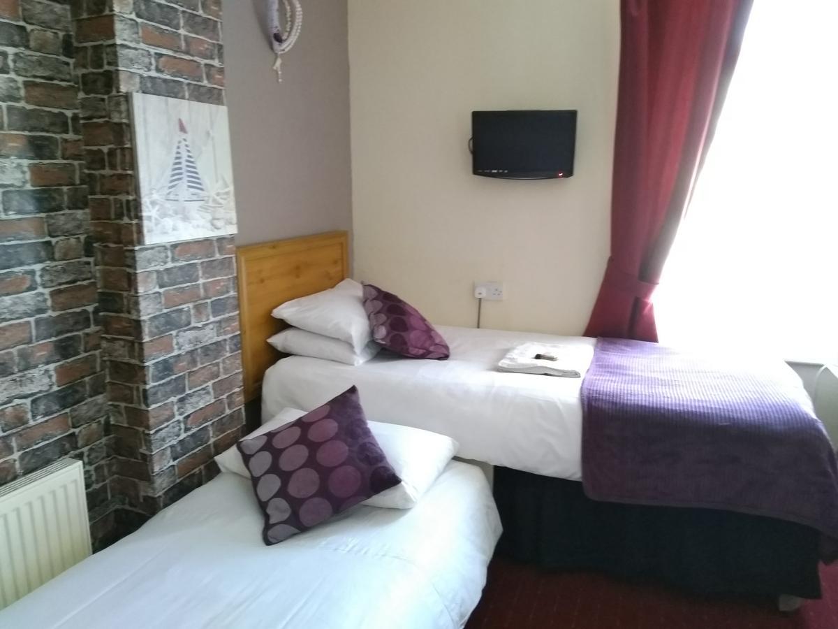 Ringbane House Panzió Blackpool Kültér fotó